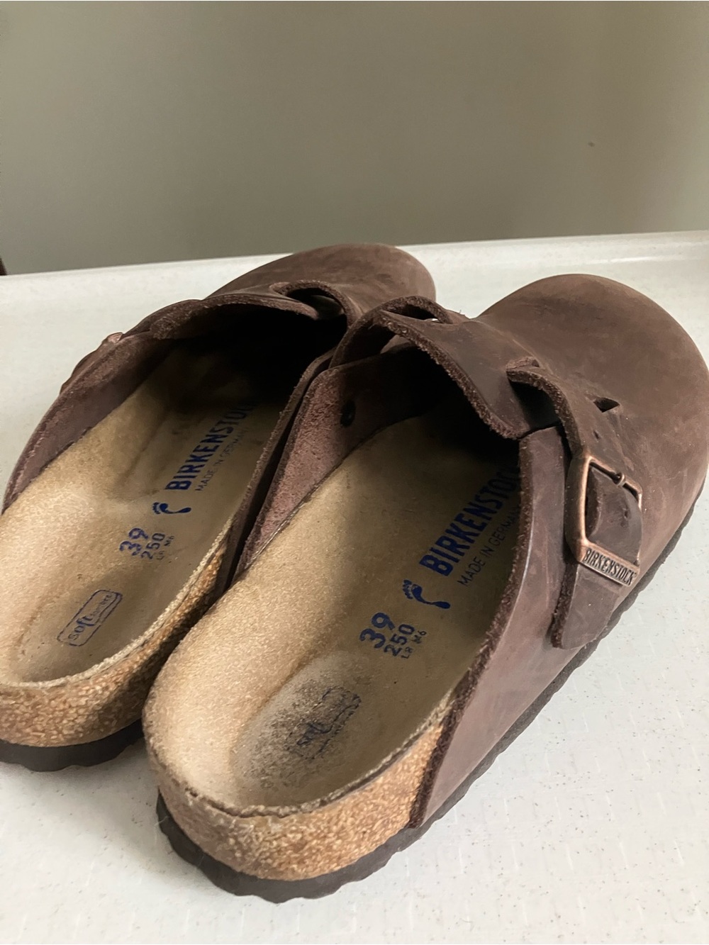 Birkenstock Boston Clog in Dark Brown